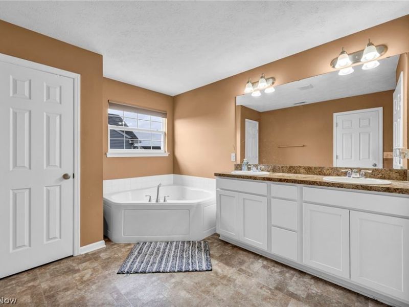 9087 Ichabod Drive, North Ridgeville, OH 44039 Photo 27
