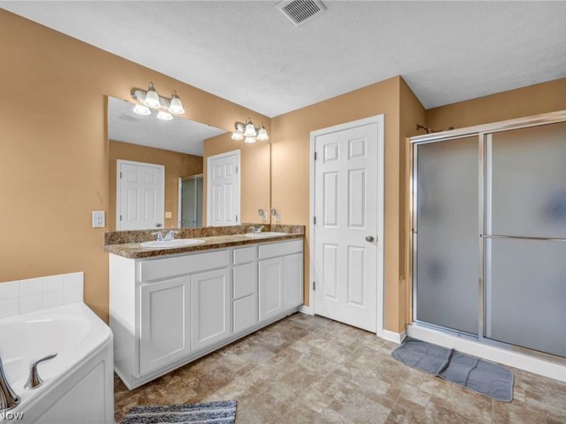 9087 Ichabod Drive, North Ridgeville, OH 44039 Photo 28