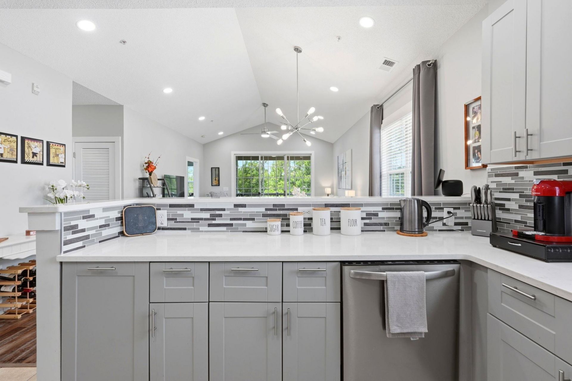 5801 Oyster Catcher Dr.  Photo 10