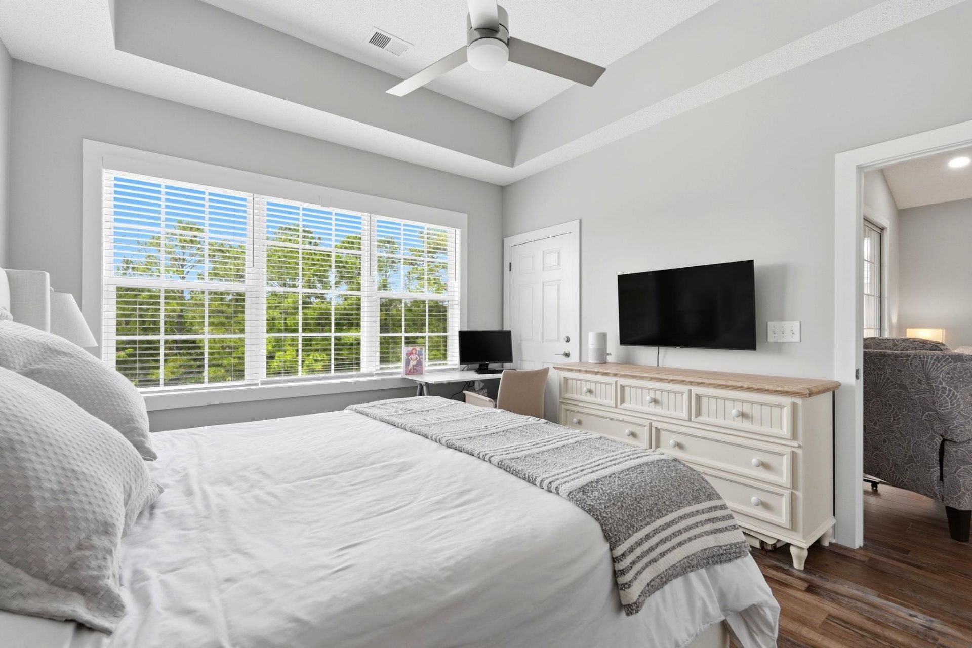 5801 Oyster Catcher Dr.  Photo 20