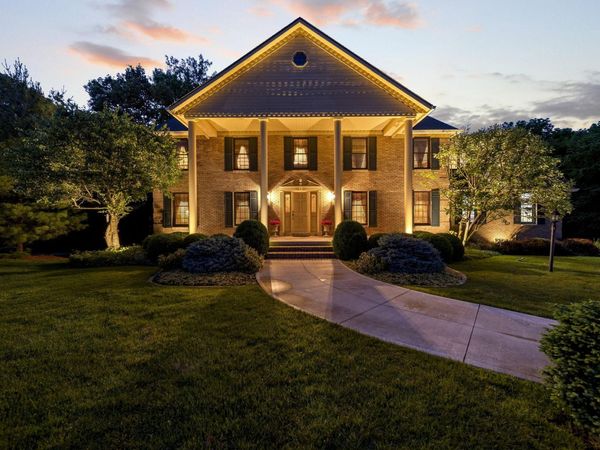 9124 Preswick Court, Dublin, OH 43017