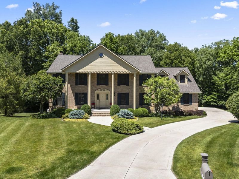 9124 Preswick Court, Dublin, OH 43017 Photo 2
