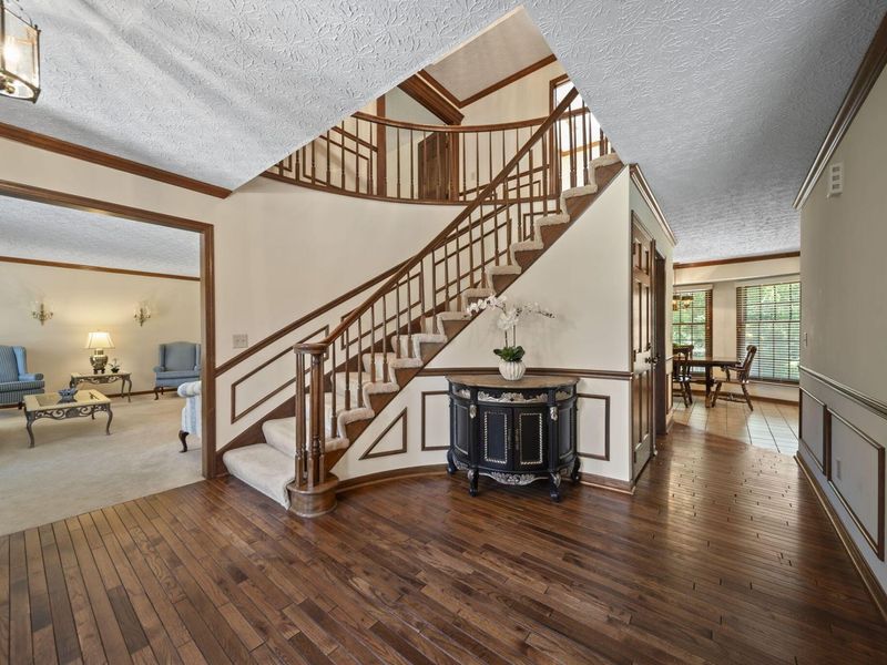 9124 Preswick Court, Dublin, OH 43017 Photo 5