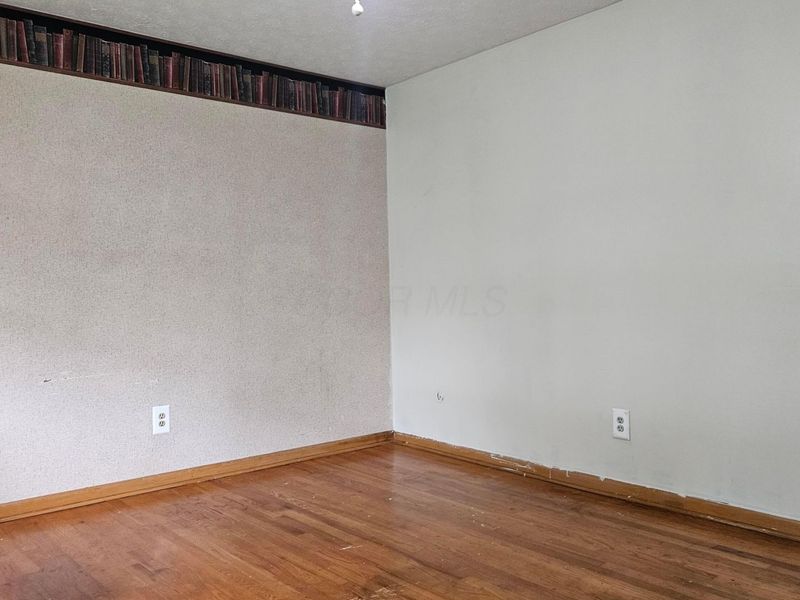 5480 Rockwood Court, Unit R1, Columbus, OH 43229 Photo 11