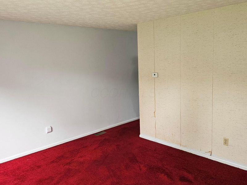 5480 Rockwood Court, Unit R1, Columbus, OH 43229 Photo 2