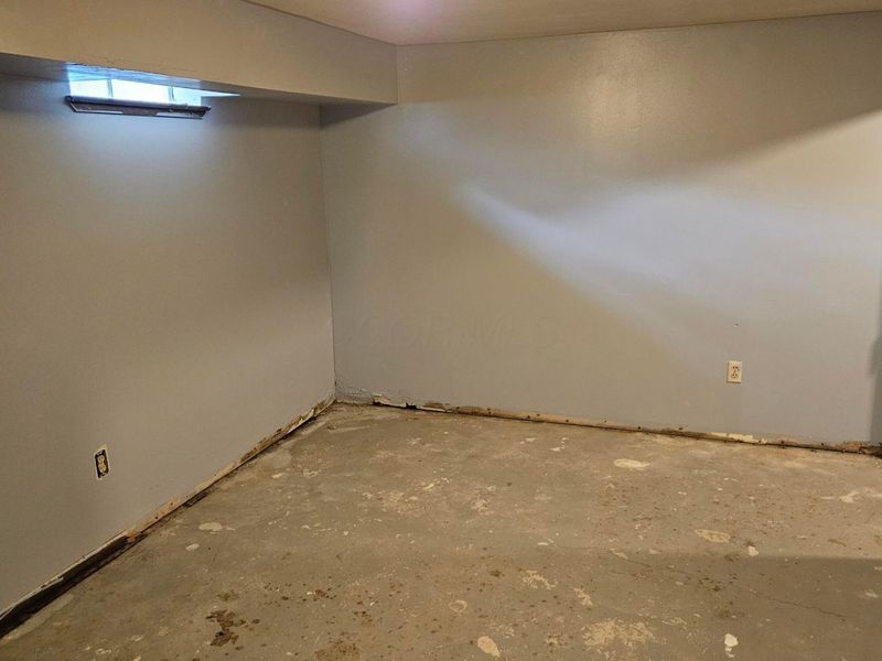 5480 Rockwood Court, Unit R1, Columbus, OH 43229 Photo 26