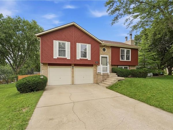 12113 W 48th Terrace, Shawnee, KS 66216