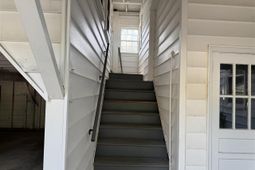 5 Folsom photo 4