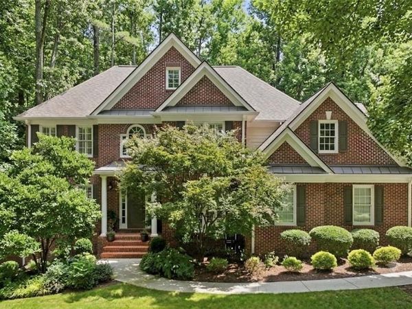 725 Quarterpath Lane, Alpharetta, GA 30004