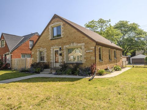 Main Photo