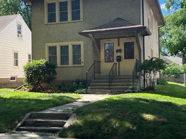 2196 Eleanor Avenue, Saint Paul, MN 55116