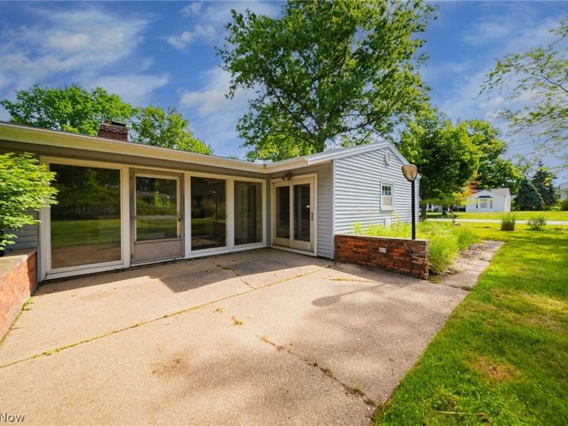 5294 Dogwood Trail, Lyndhurst, OH 44124 Photo 17