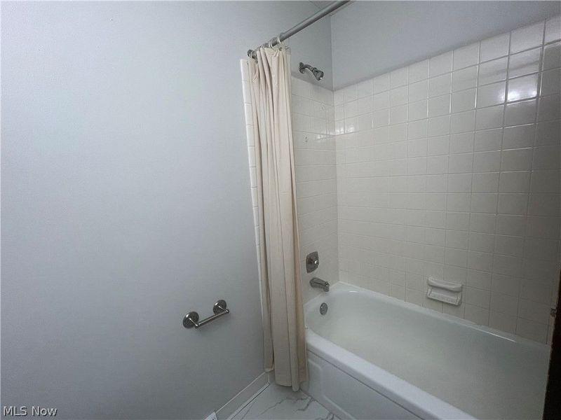 474 Terrell Court, Richmond Heights, OH 44143 Photo 23