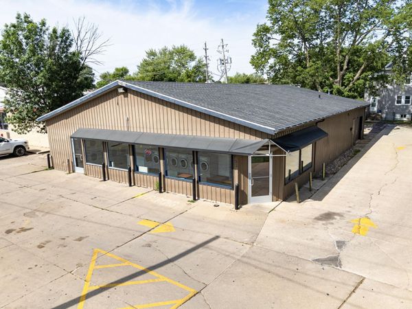 623 Broadway Street, Waterloo, IA 50703