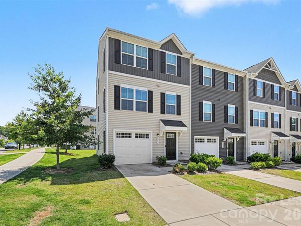 8036 Lanyard Terrace , Charlotte, NC 28269