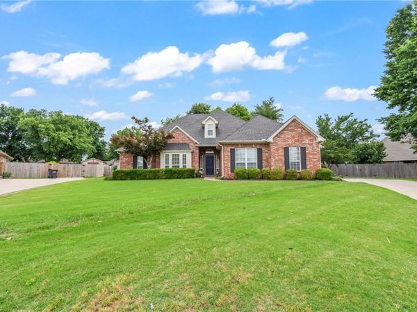 4294 Kingsbury Cove , Springdale, AR 72762