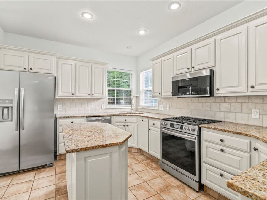 Property Image 12