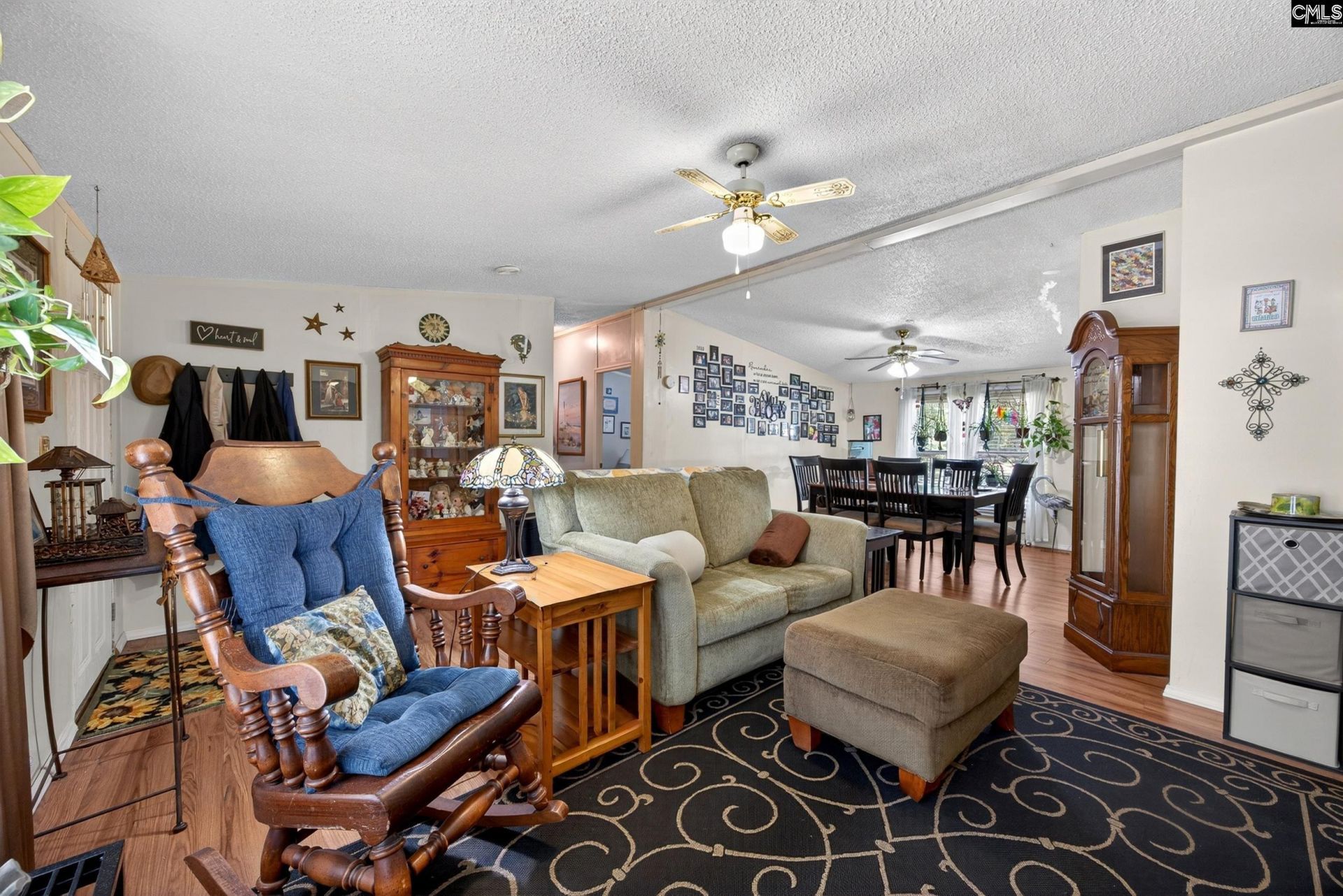 815 Hayden Road  Photo 16