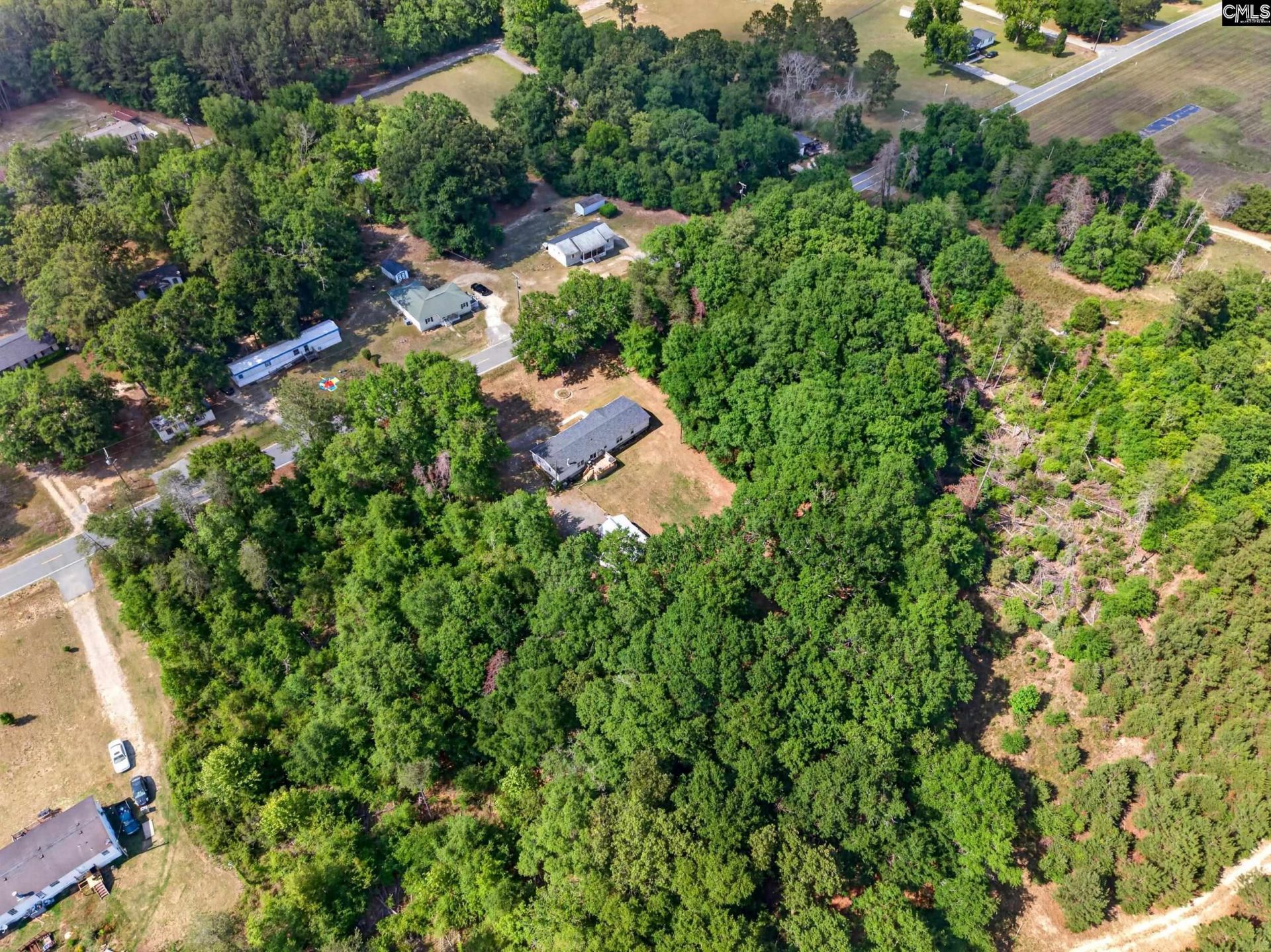 815 Hayden Road  Photo 37