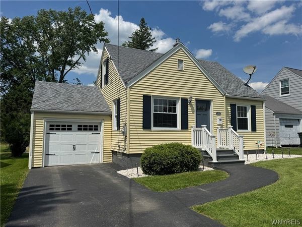 47 Allendale Avenue , Jamestown, NY 14701