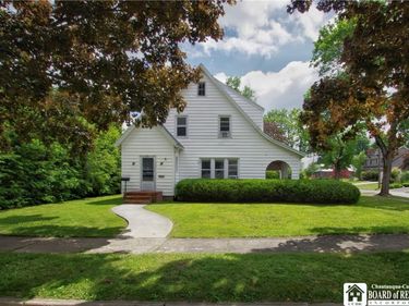 202 Arlington Avenue , Jamestown, NY 14701