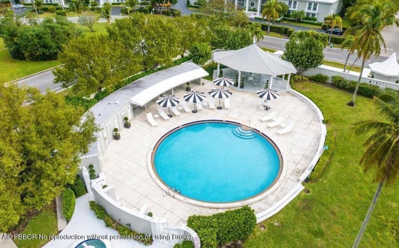 2185 Ibis Isle Road, Unit 1, Palm Beach, FL 33480 Photo