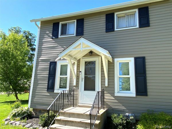 505 E FRANK Street, Fowlerville Village, Mi 48836