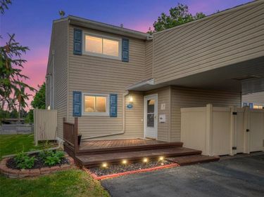 799 Kirts Boulevard, Troy, MI 48084