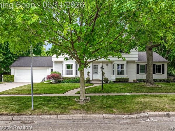 385 Golf View Boulevard, Birmingham, MI 48009