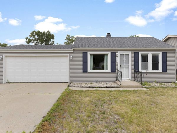 210 WILSON Avenue, MACHESNEY PARK, IL 61115