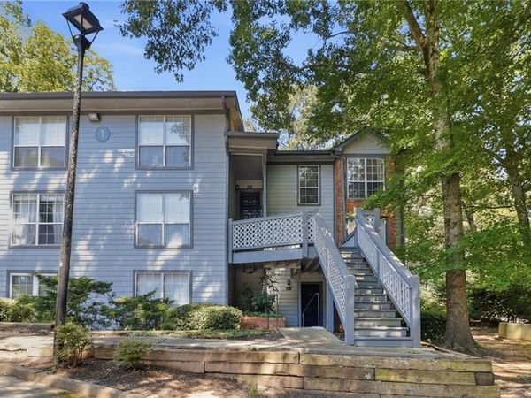 1364 Weatherstone Way NE, Atlanta, GA 30324