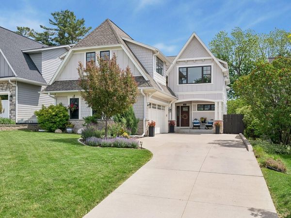 5913 Kellogg Avenue, Edina, MN 55424