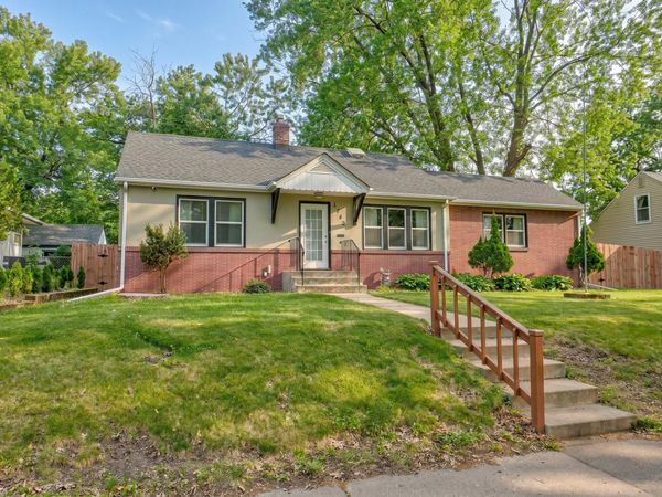 1742 Nevada Avenue E, Saint Paul, MN 55106