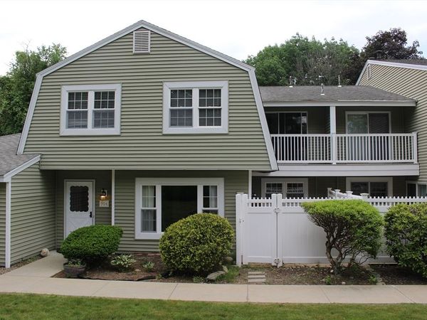 904 Edgebrook Drive, Unit 904, Boylston, MA 01505