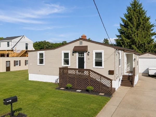 21 Golf St, Fairhaven, MA 02719