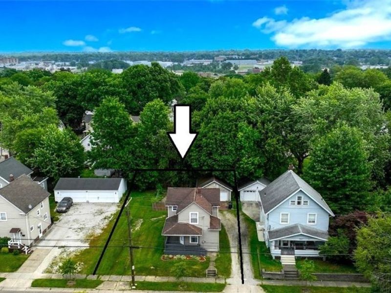 2221 9th Street SW, Akron, OH 44314 Photo 3