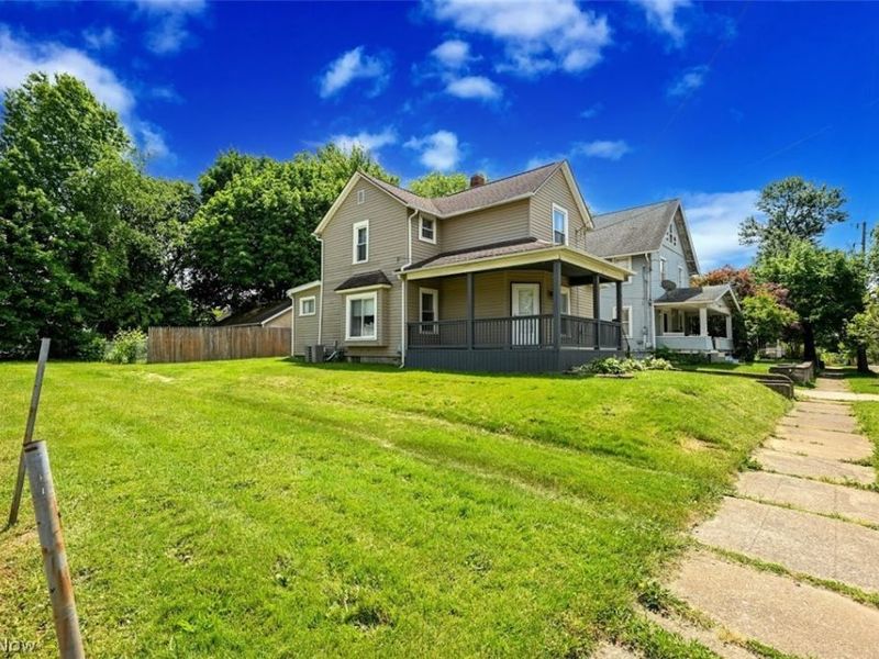 2221 9th Street SW, Akron, OH 44314 Photo 37