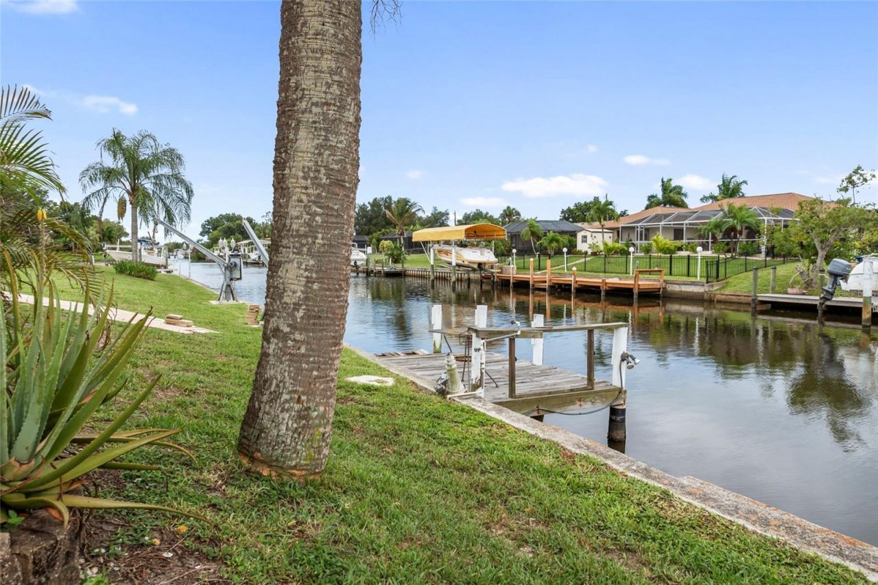 140 Barre Drive Nw, Port Charlotte, FL 33952 Photo