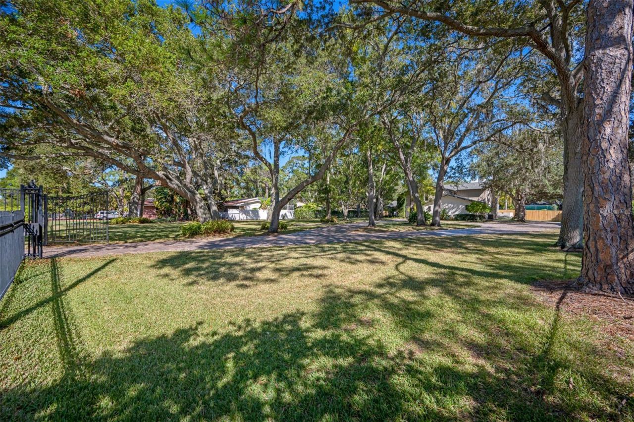 7259 131st Street, Seminole, FL 33776 Photo