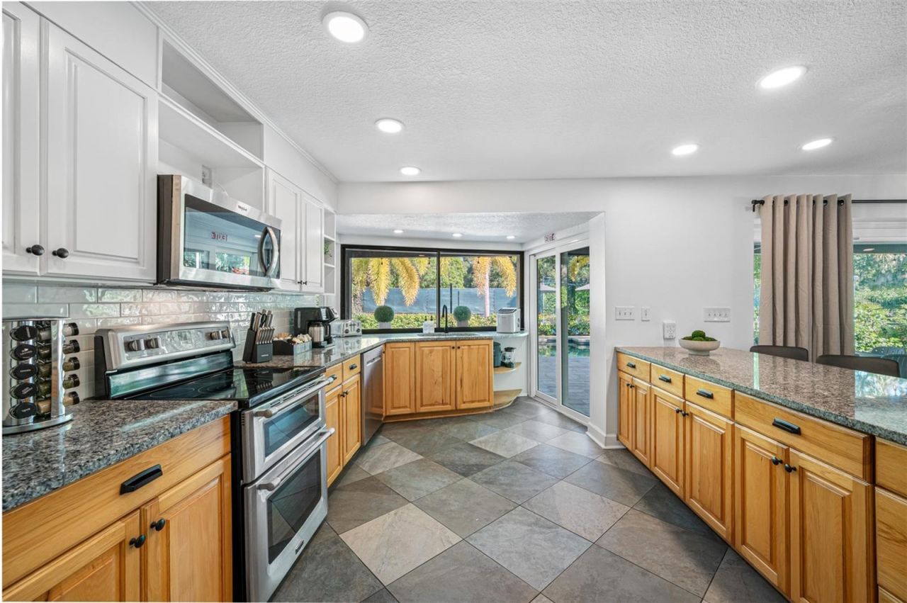 7259 131st Street, Seminole, FL 33776 Photo