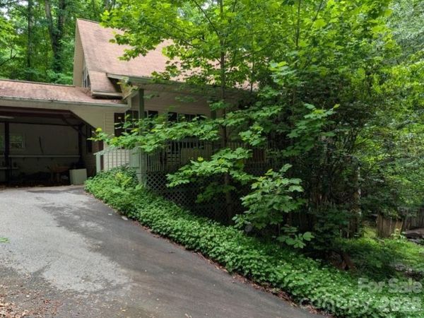197 Dogwood Drive , Hayesville, NC 28904