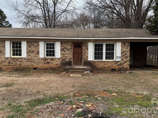 215 Gaddis Road , Oakboro, NC 28129