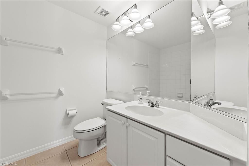 11661 Navarro Way, Unit 1704, Fort Myers, FL 33908 Photo