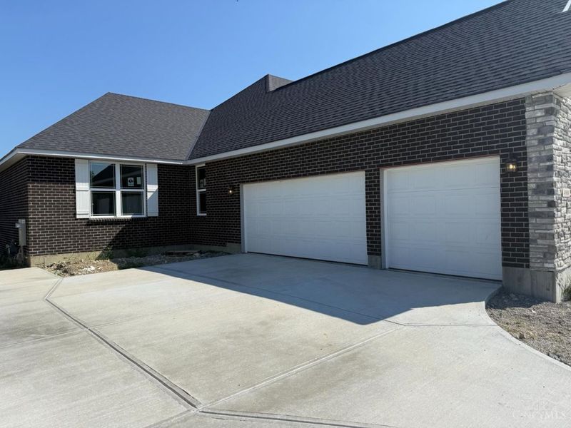 4980 Fescue Drive, Liberty Township, OH 45044 Photo 14