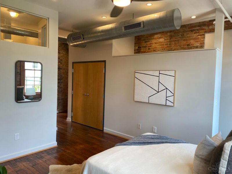 1232 Vine Street, Unit 4, Cincinnati, OH 45202 Photo 10