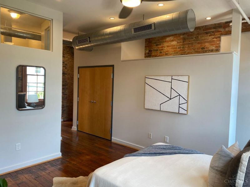 1232 Vine Street, Unit 4, Cincinnati, OH 45202 Photo 11