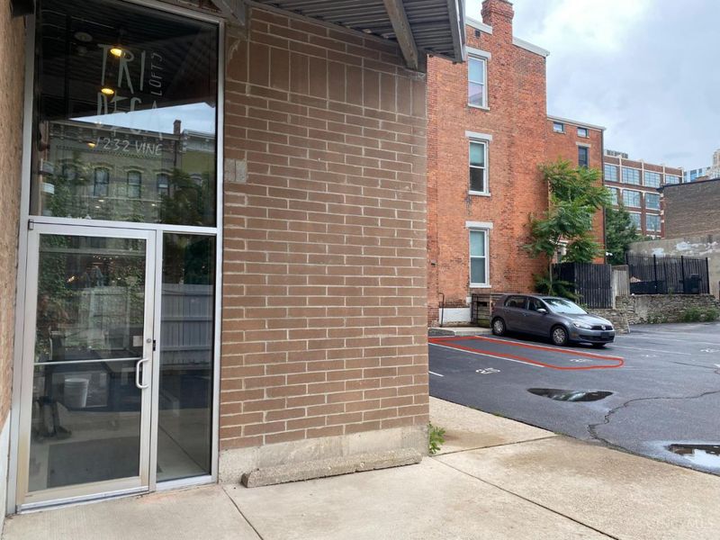 1232 Vine Street, Unit 4, Cincinnati, OH 45202 Photo 20