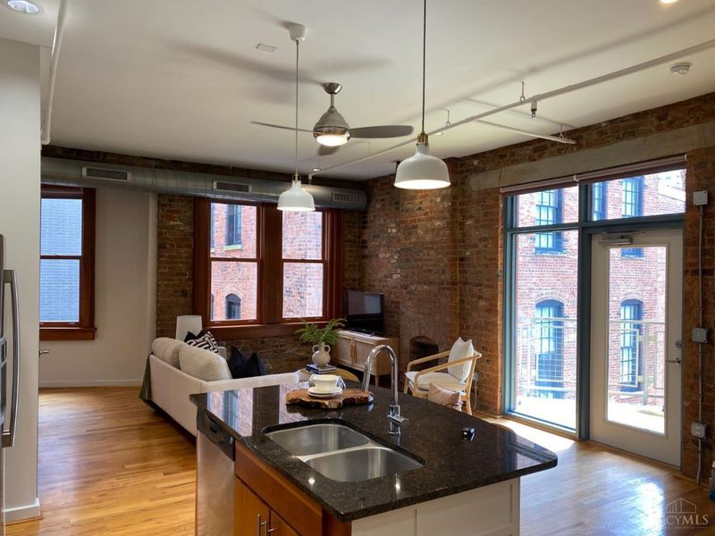 1232 Vine Street, Unit 4, Cincinnati, OH 45202 Photo 5