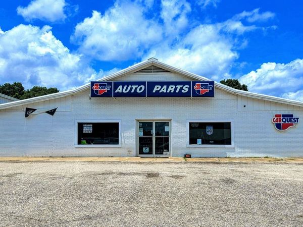 46 Jefferson Avenue, Chatom, AL 36518