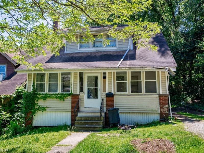 628 Lakemont Avenue, Akron, OH 44314 Photo 3